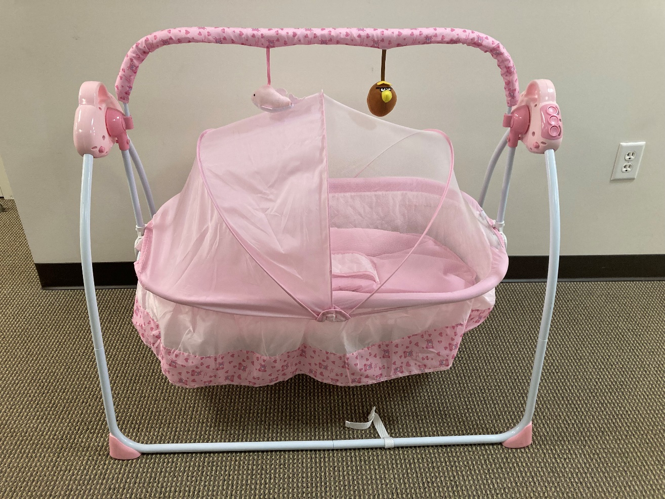 CPSC Warns Consumers to Immediately Stop Using DNYSYSJ OUKANING Cradle Swings Due to Suffocation Fall Hazards Violations of Federal Regulations for Cradles and Infant Swings Sold on Amazon by Hang...