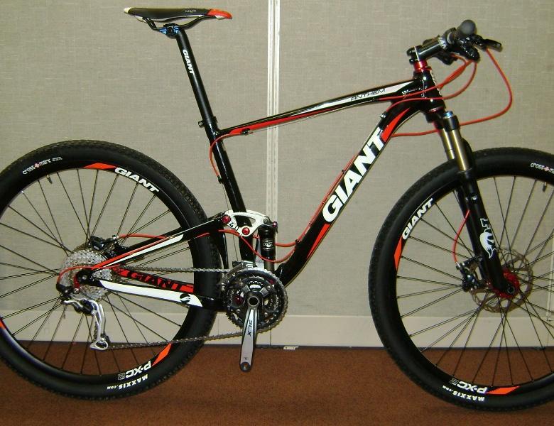 giant reign 2 2011