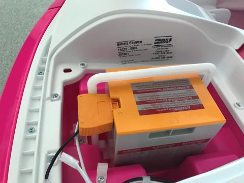 battery operated barbie camper