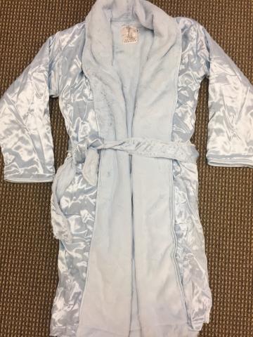 Little Giraffe Recalls Children’s Robes Due to Violation of Federal ...