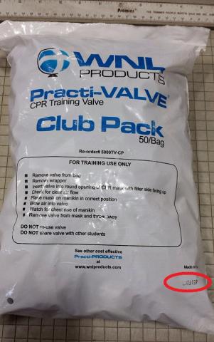 Location of the lot number on Work ‘N Leisure Practi-Valve 50/bag