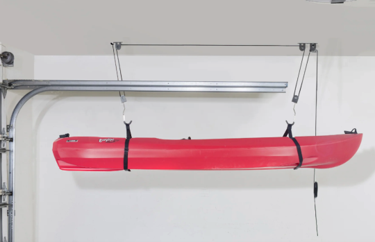 Recalled Hoist with Straps holding kayak