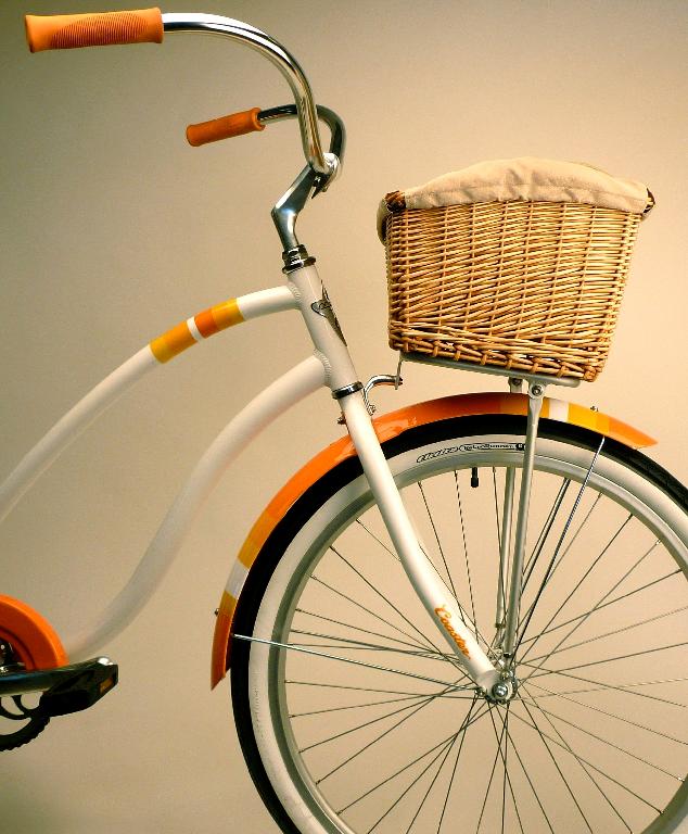 townie bike with basket